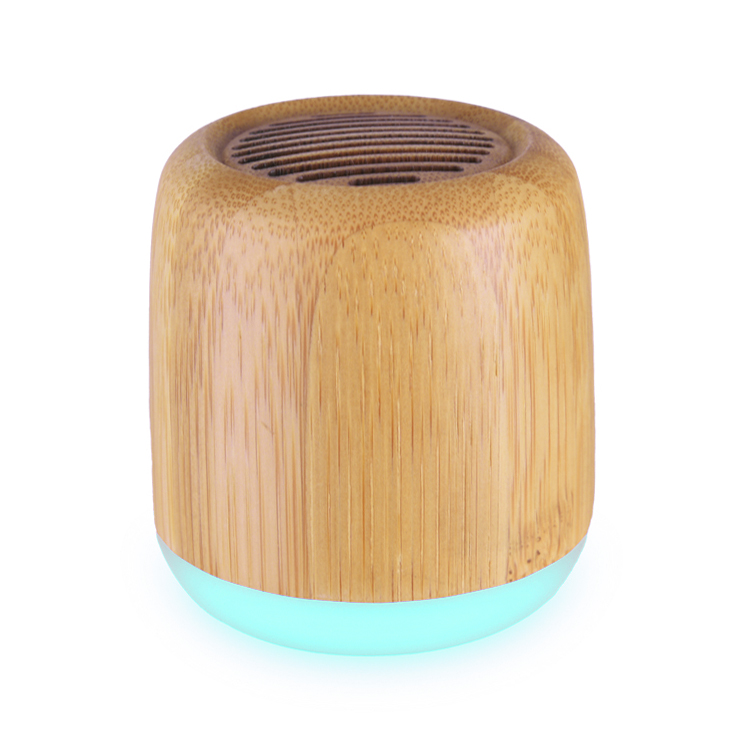 2023 New Products Wooden Bamboo Wireless Mini Speaker Bluetooth Portable Outdoor Speakers BS-231