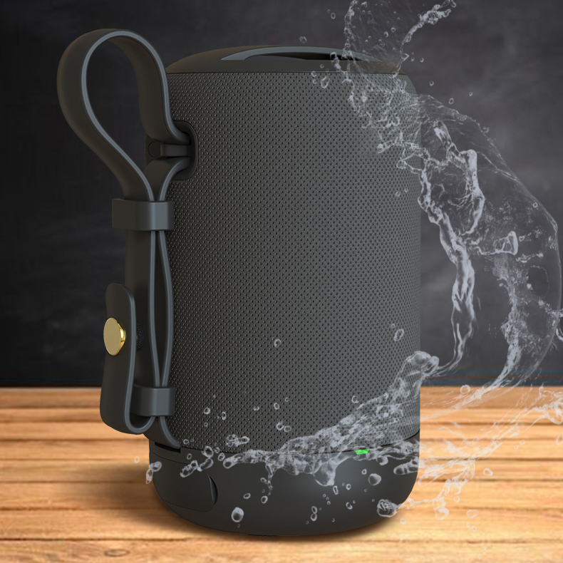2024 Hot Selling Subwoofer 360 Degree Stereo Surround Sound IPX5 Waterproof Portable Wireless Bluetooth Speaker With Lanyard BS-208