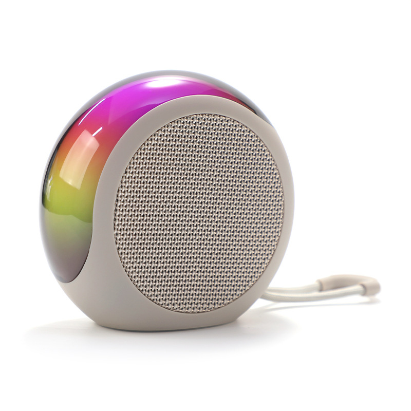 2025 New Design Portable RGB LED Lighting True Wireless Speaker Type-C Charging Lanyard Bluetooth Speaker