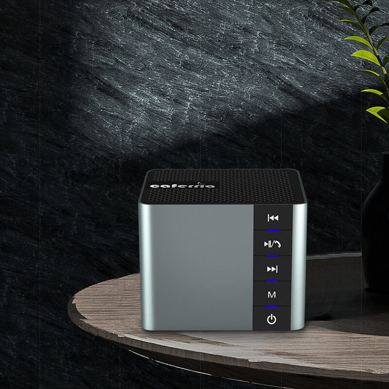 Compact Design and Crystal Clear Sound Quality Compact Design and Crystal Clear Sound Quality